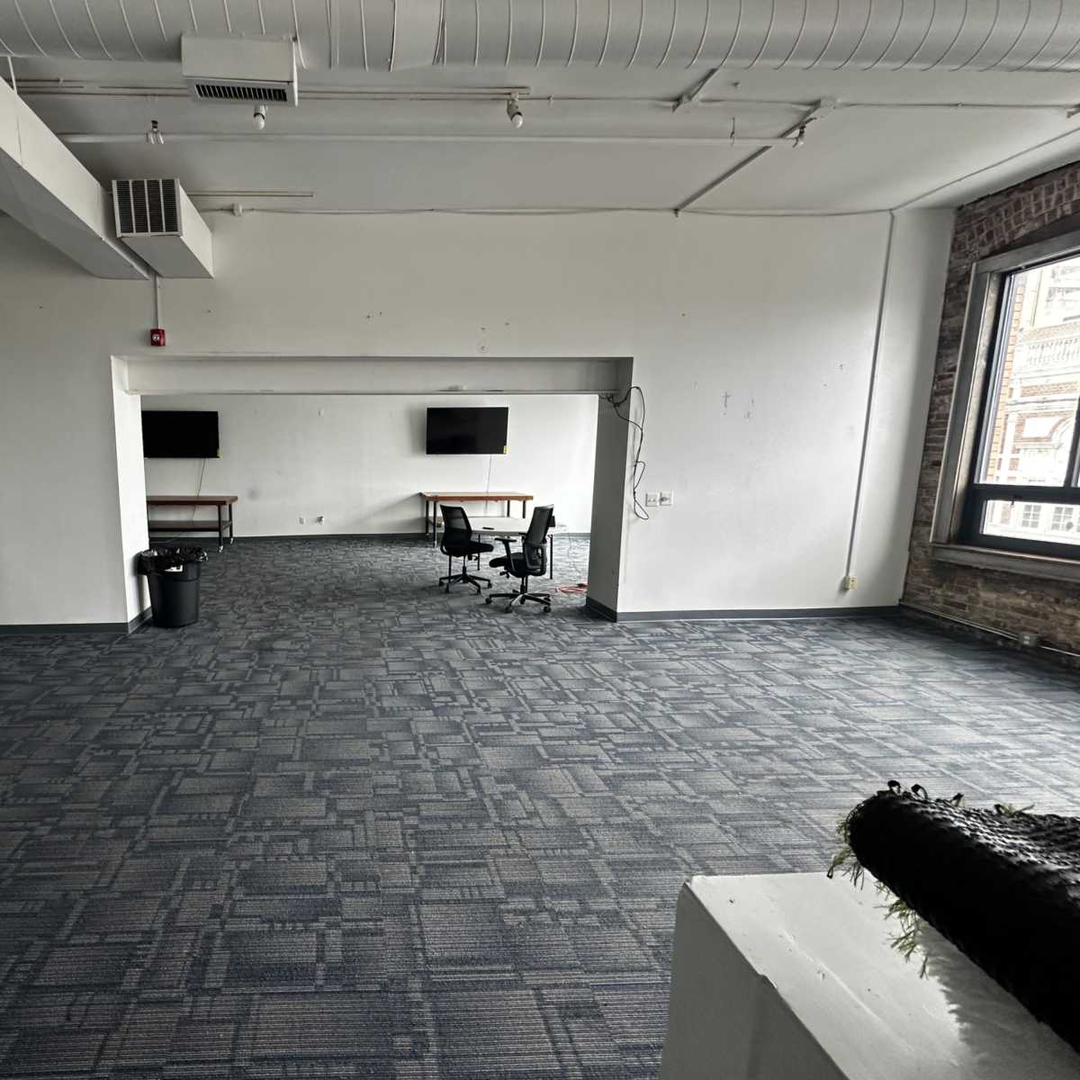 Downtown roomy space in Pontiac Image in Pontiac, Pontiac, MI