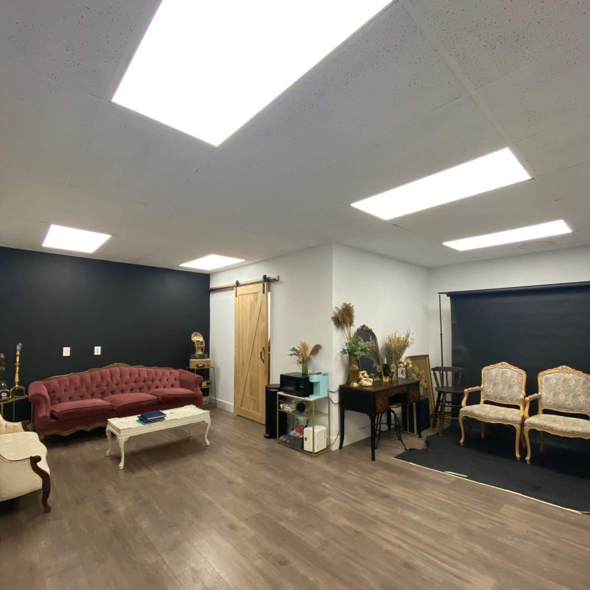 Cozy Natural Light Lifestyle Photography Studio., Anchorage, AK ...