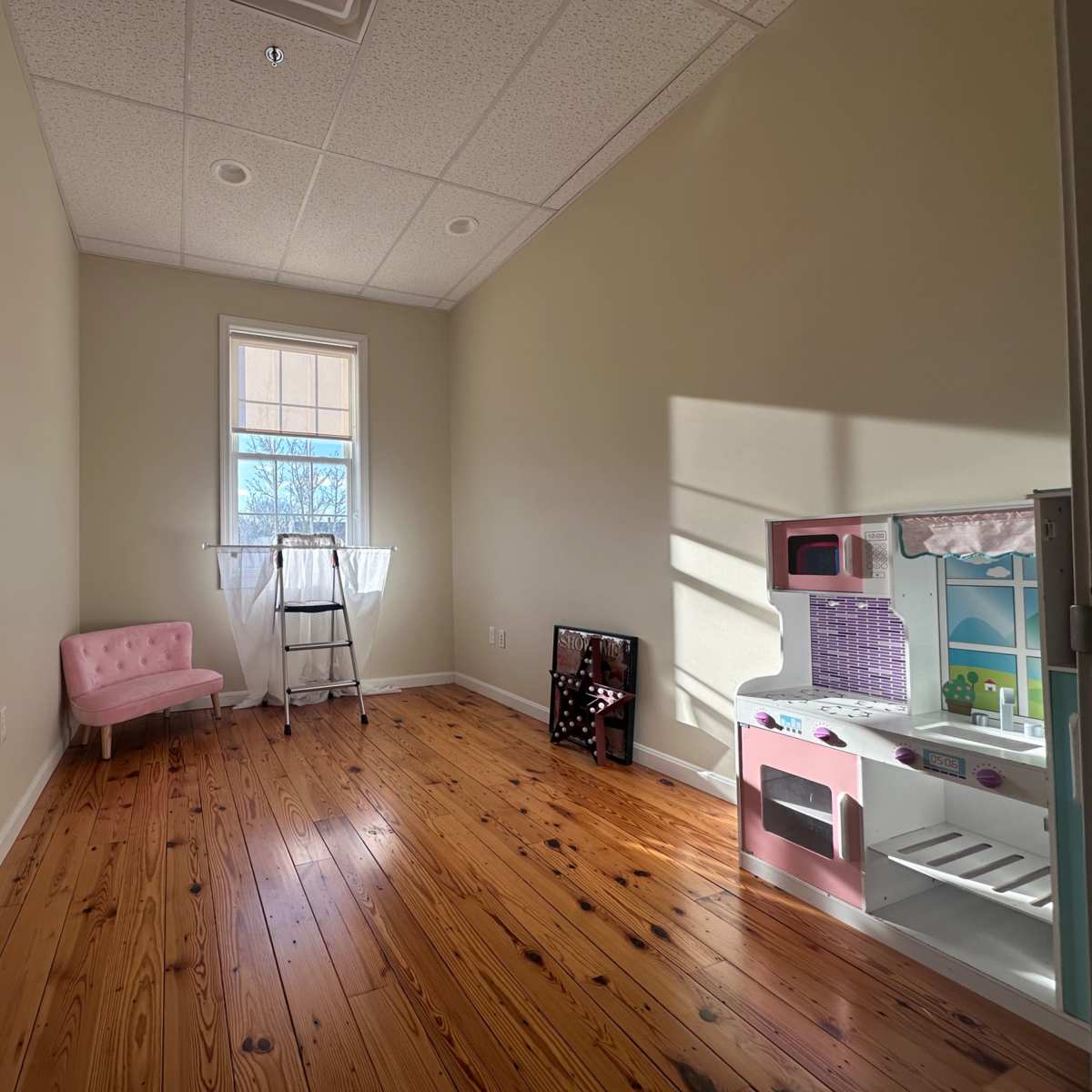 Danvers Loft: Modern Industrial Photo Studio & Event Space in Danvers Image in Danvers, Danvers, MA
