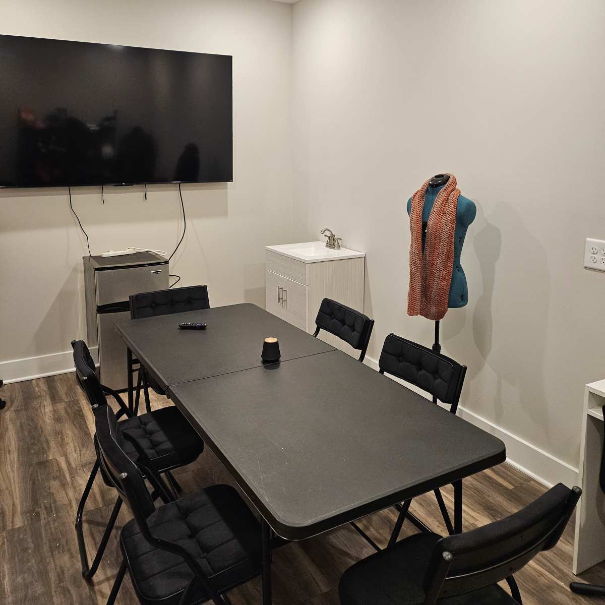 Where Ideas Flourish: A Charming Space for Small Groups in Clarksville Image in Clarksville, Clarksville, TN