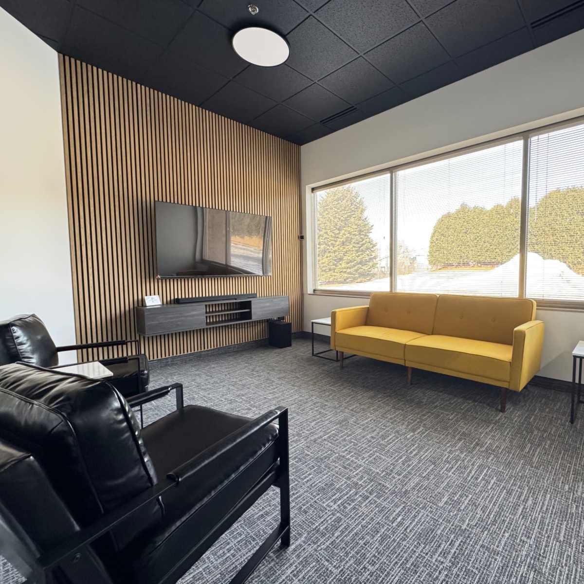 Commercial Studio | 45x45 Seamless  CYC | Drive-In Acces| Pro Gear Available in Bloomington Image in West Bloomington, Bloomington, MN