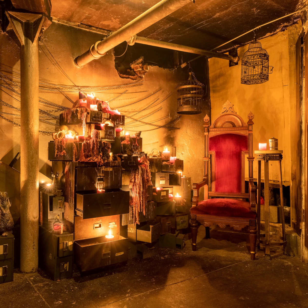 Raw Historic Surreal Locker Room, Brooklyn, NY | Event | Peerspace