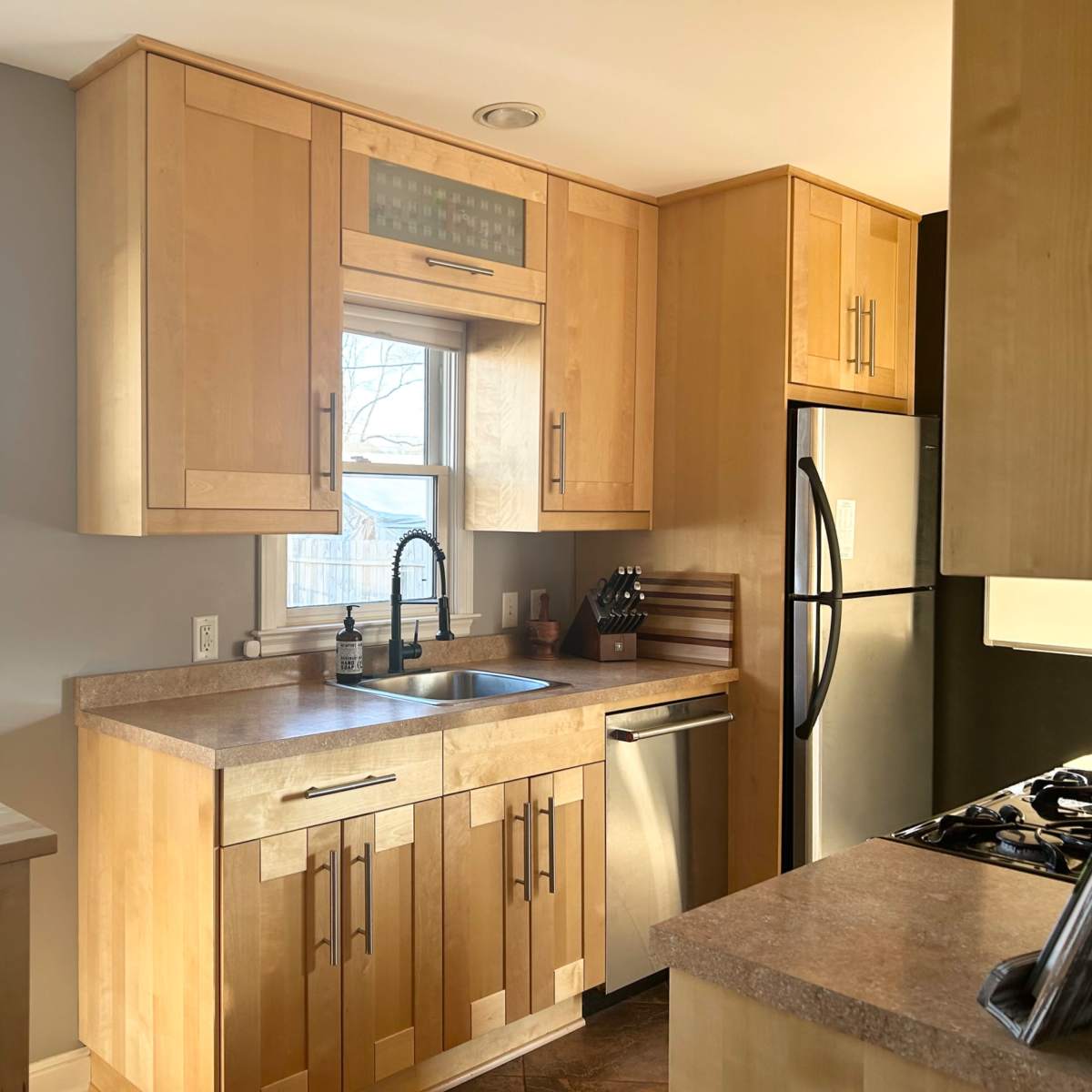 Charming 1.5 Story Home with Custom Dry Bar and Natural Light in Richfield Image in Richfield, Richfield, MN