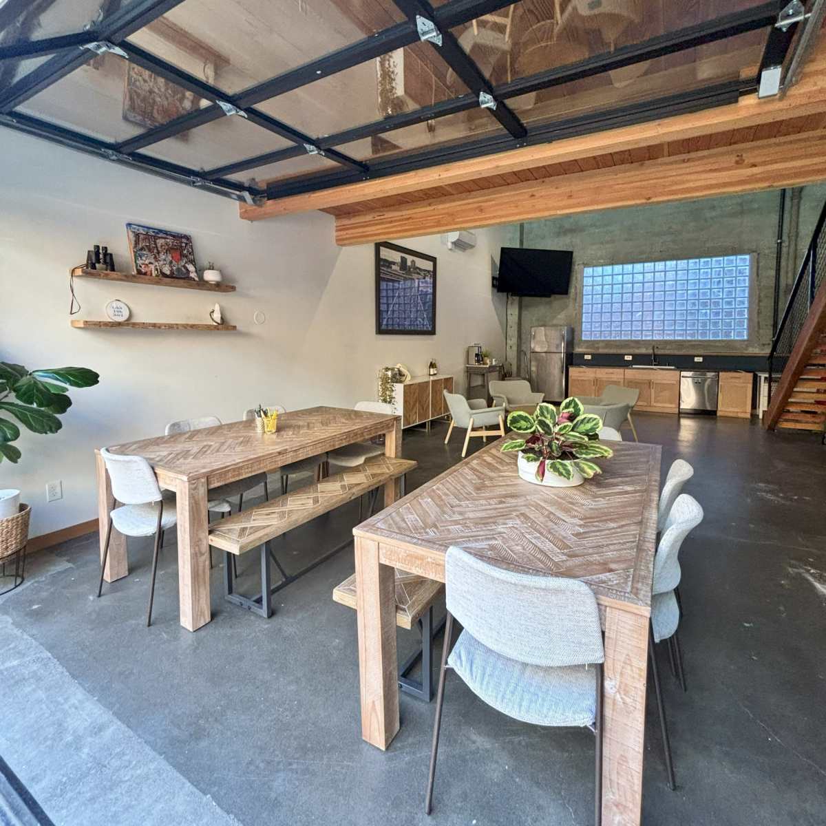 Cute, Bright, Industrial Multipurpose Space- Close in NE in Portland Image in Northeast Portland, Portland, OR