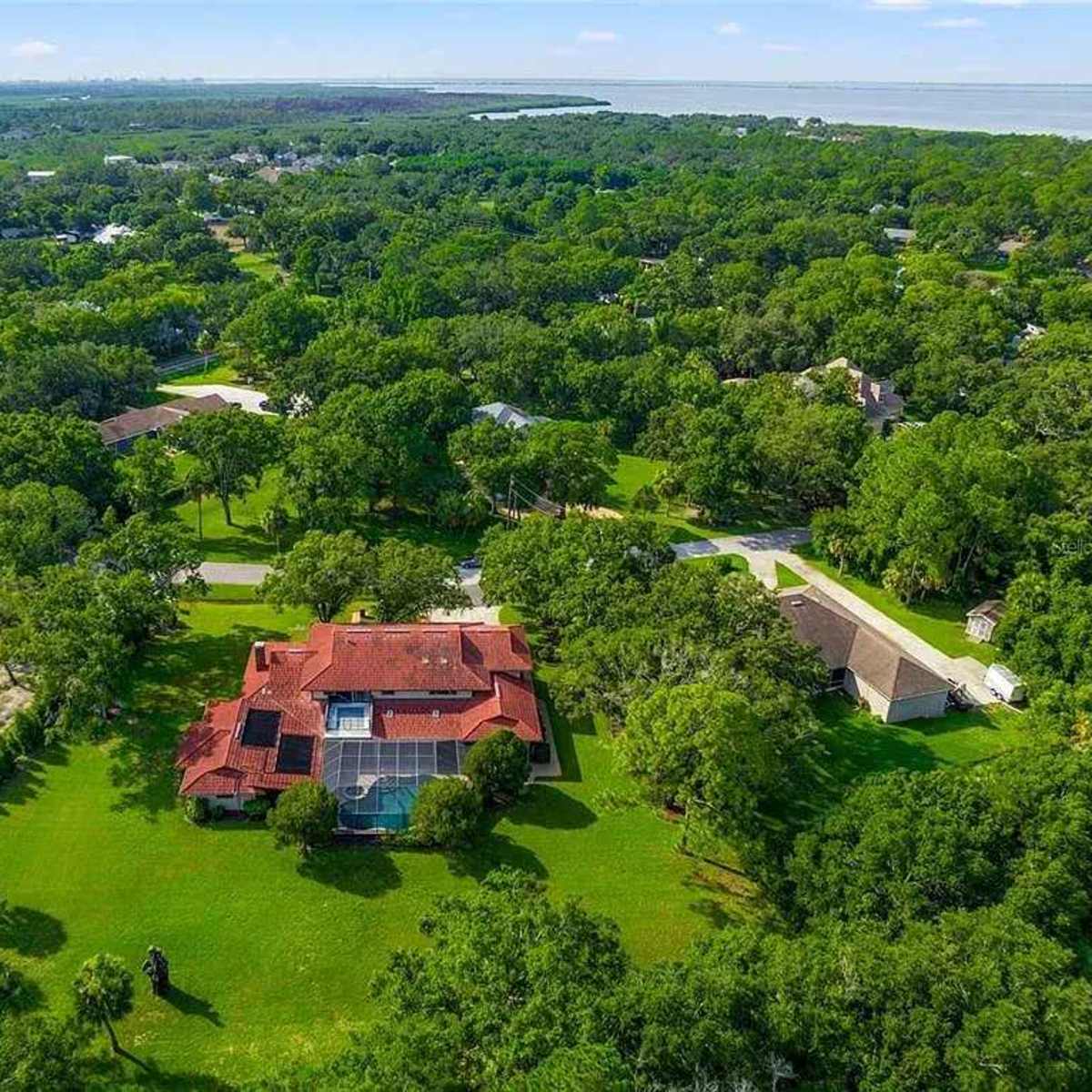 Media Production Day Rate at Maven Mansion in Oldsmar Image in Oldsmar, Oldsmar, FL