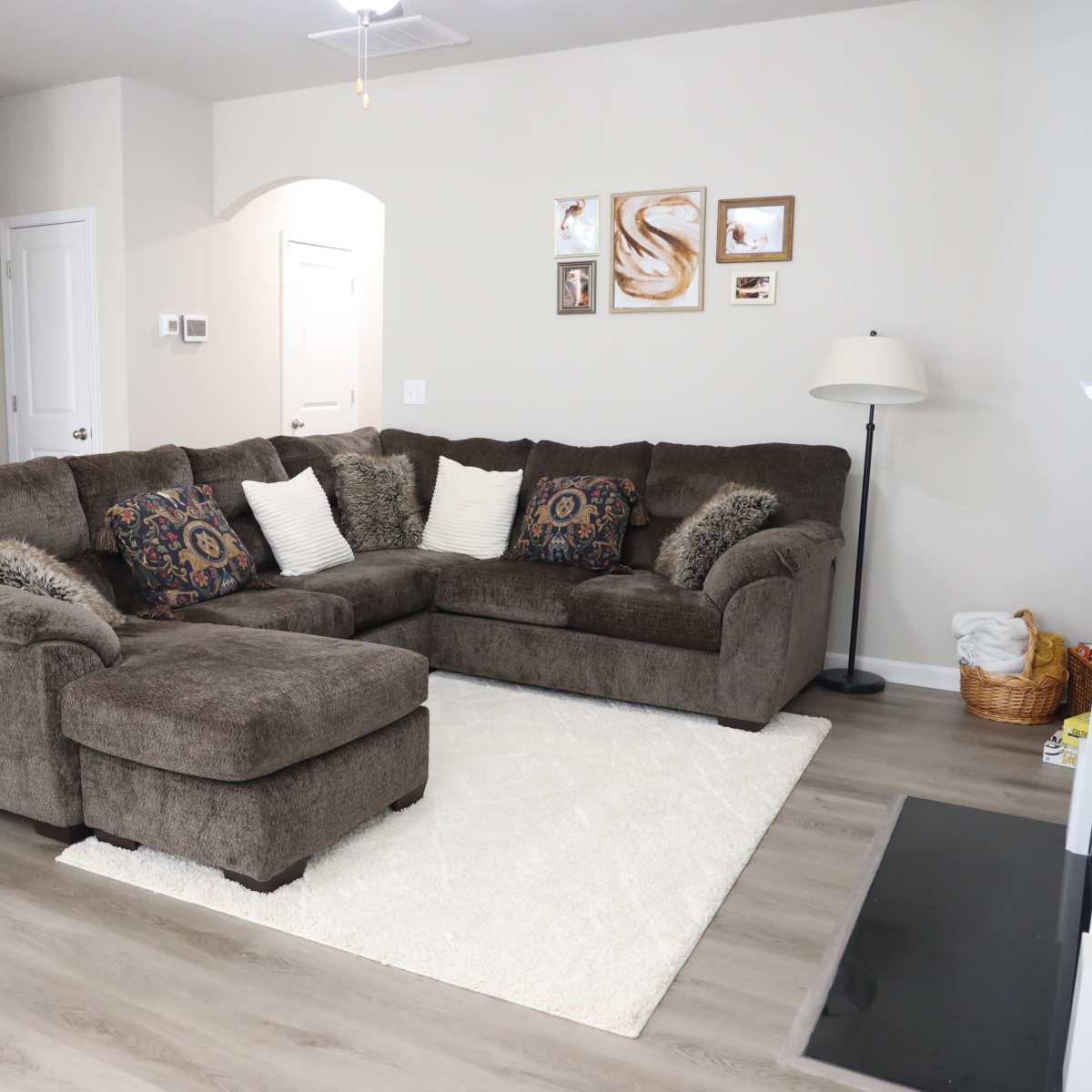 Chic and cozy gathering space in East Charlotte., Charlotte, NC