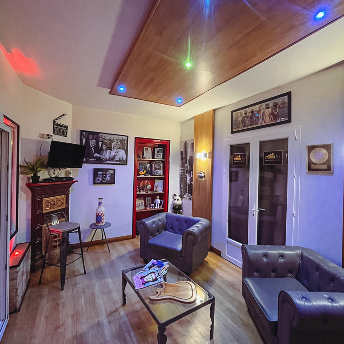 Studio podcast et photo video - Ivry in Ivry-sur-Sein Image in , Ivry-sur-Sein, 