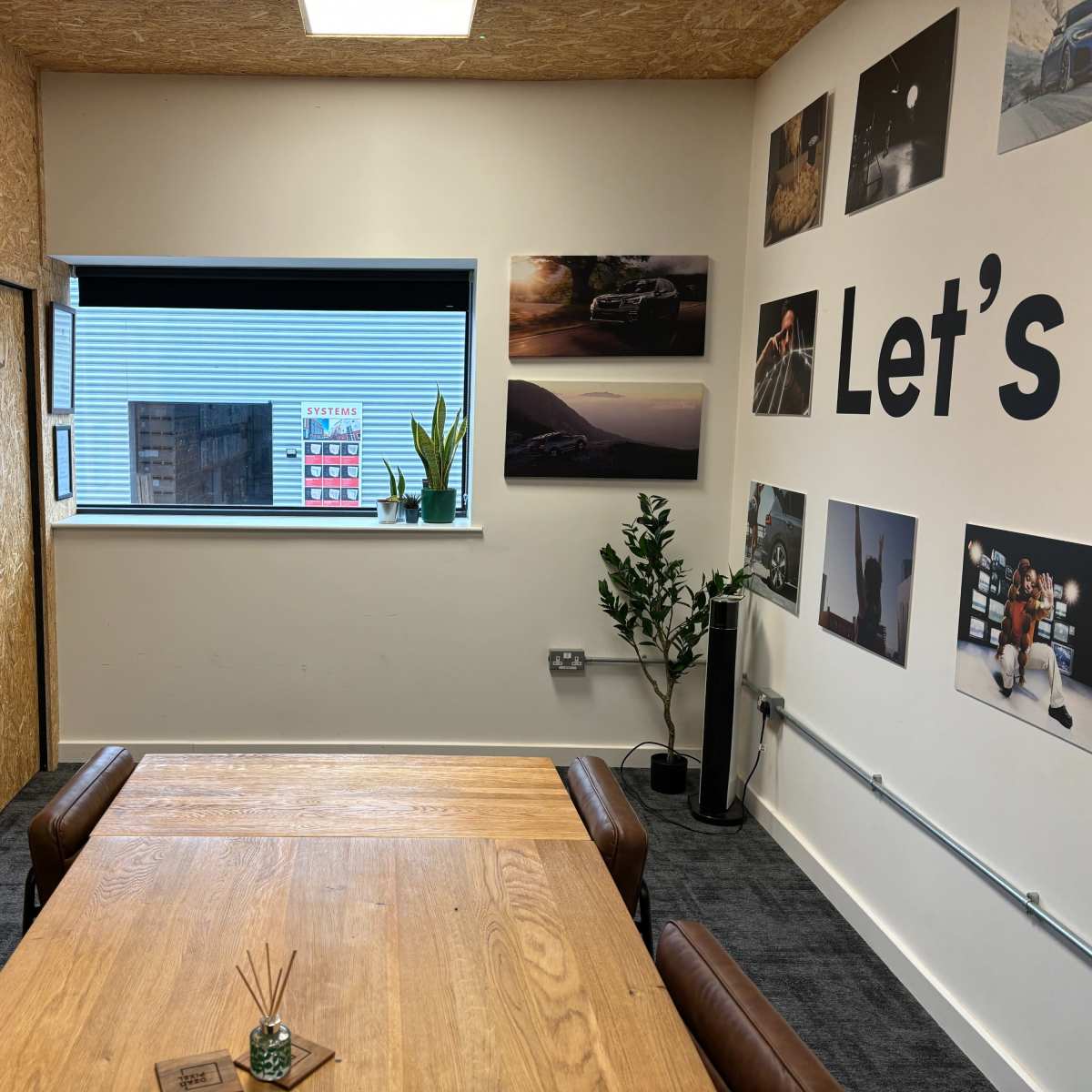 Relaxed meeting room (for 6) in Cheadle Hulme Image in Cheadle Hulme, Cheadle Hulme, ENG