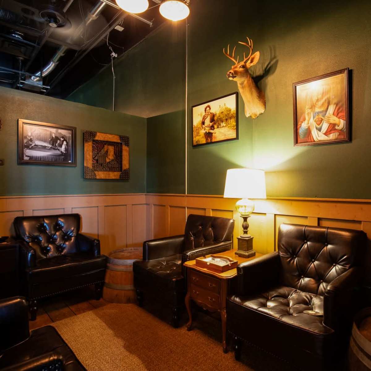 Eclectic Lounge in Northwest Austin in Cedar Park Image in Cedar Park, Cedar Park, TX