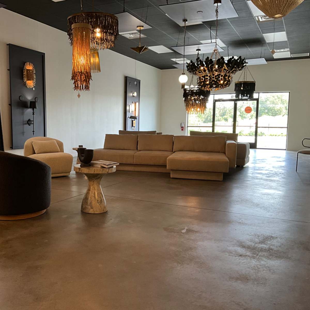 Showroom Ideal Setting for Hosting an Event or Party in st. Cloud Image in St. Cloud, st. Cloud, FL