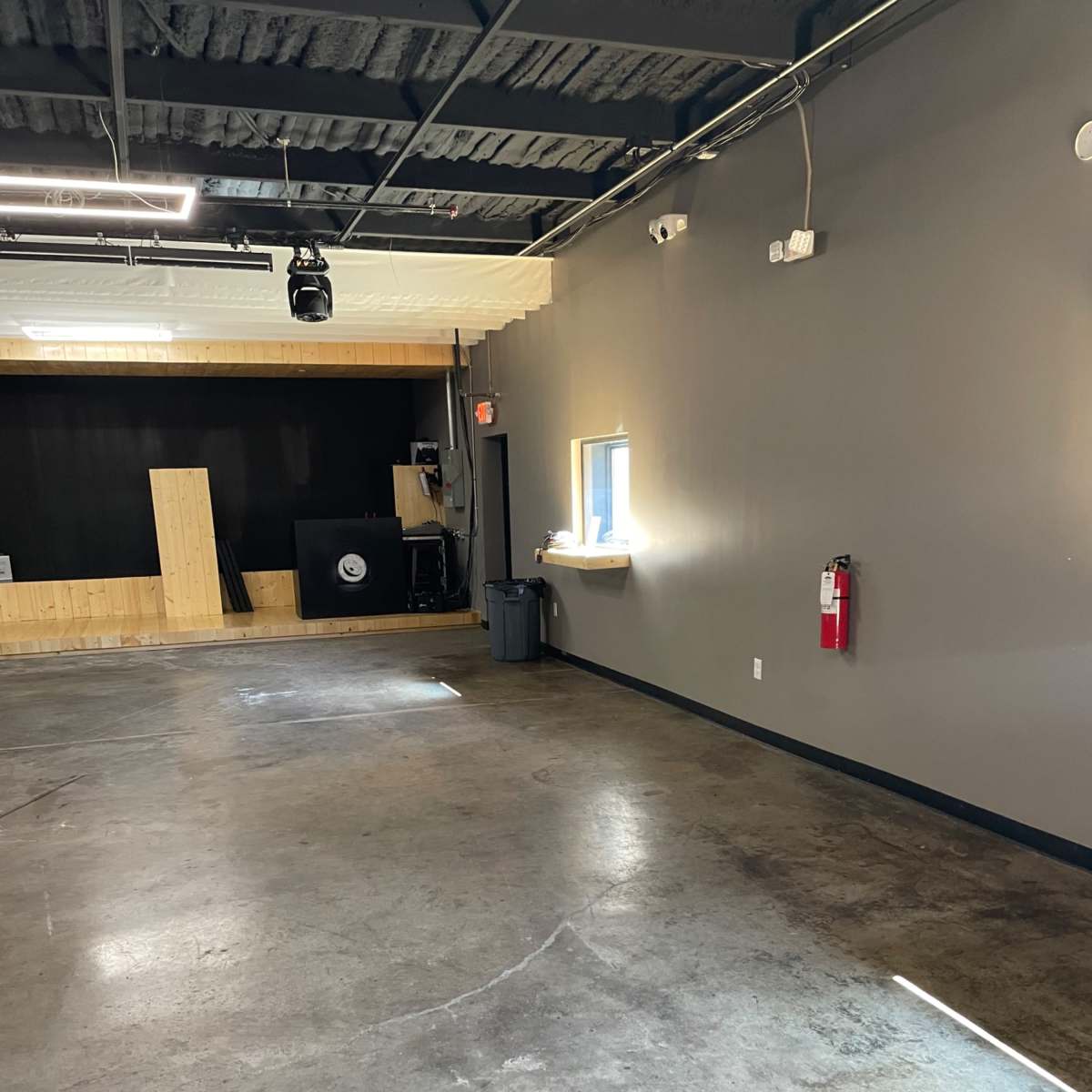 Downtown industrial event space with patio in Nashville Image in Chestnut Hill, Nashville, TN