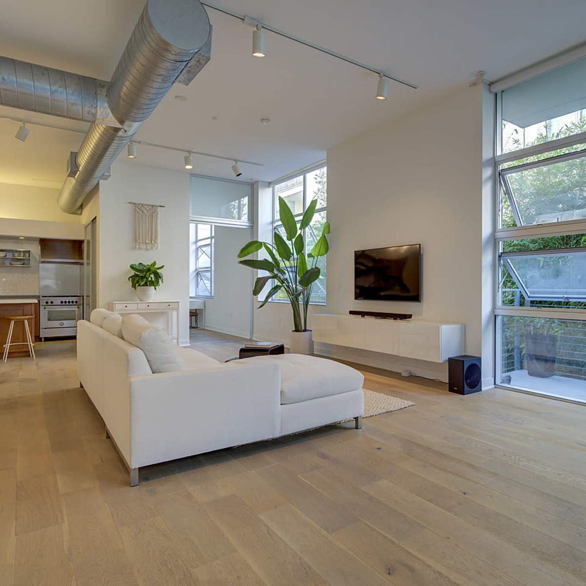 Photo inspiration: Loft Industrial Style Luxury Condo Rentals Reference: Marina Loft Style Condo With Bamboo Balcony Marina Del Rey