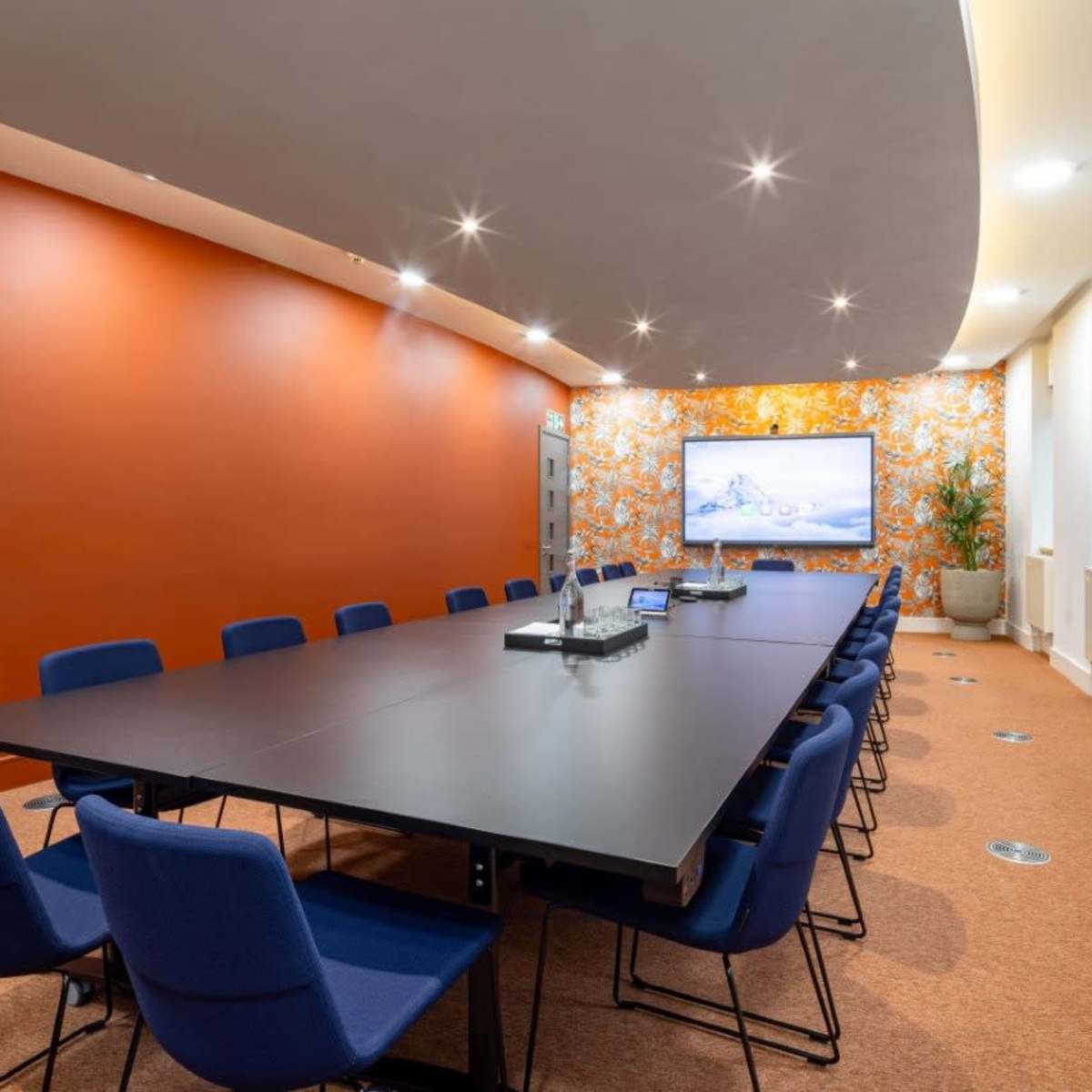 Meeting Room for 24 Attendees in Redcliffe - Brunel in Bristol Image in Redcliffe, Bristol, ENG