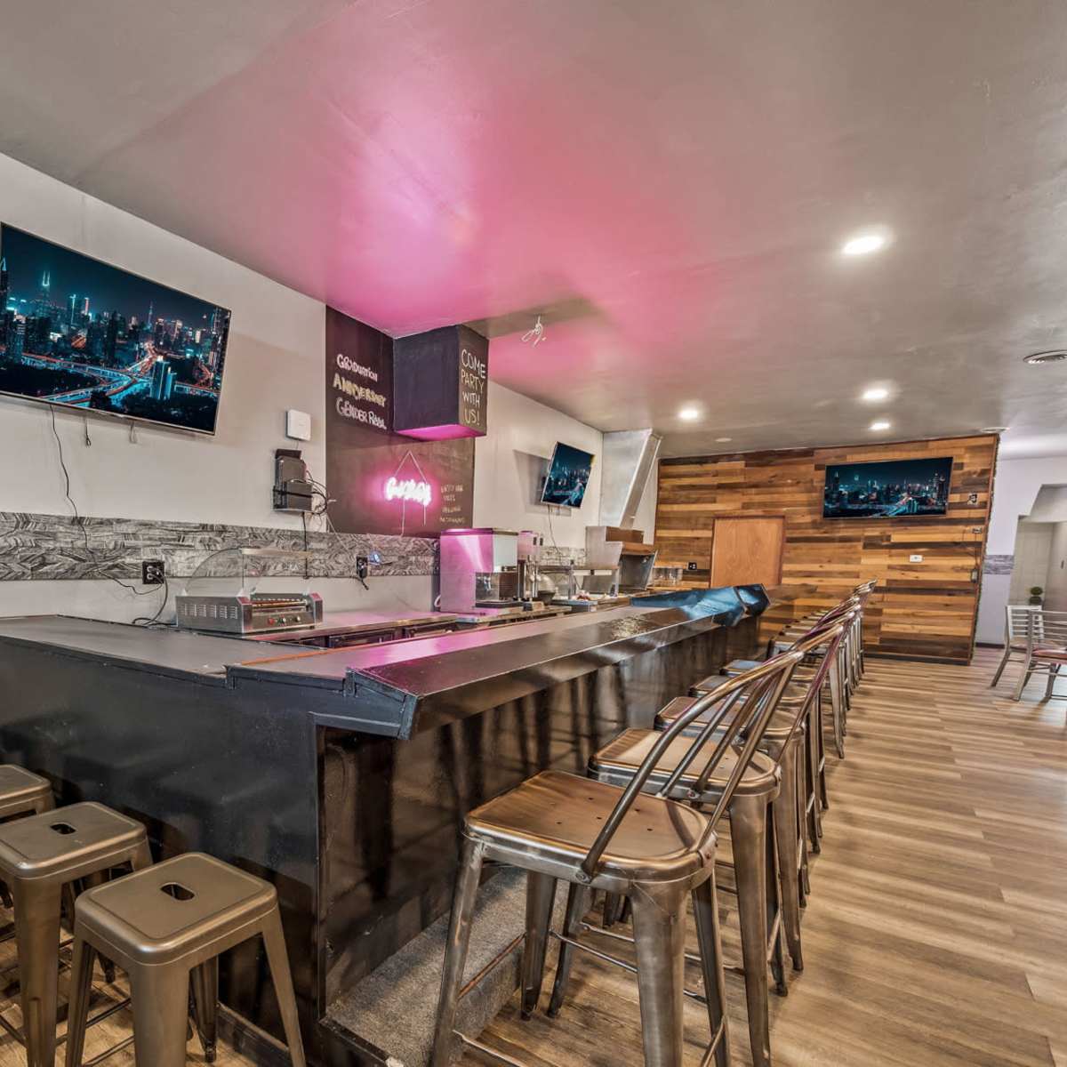 Detroit Artsy Event Space good for meetings | trainings | networking in Detroit Image in Bethune Community, Detroit, MI