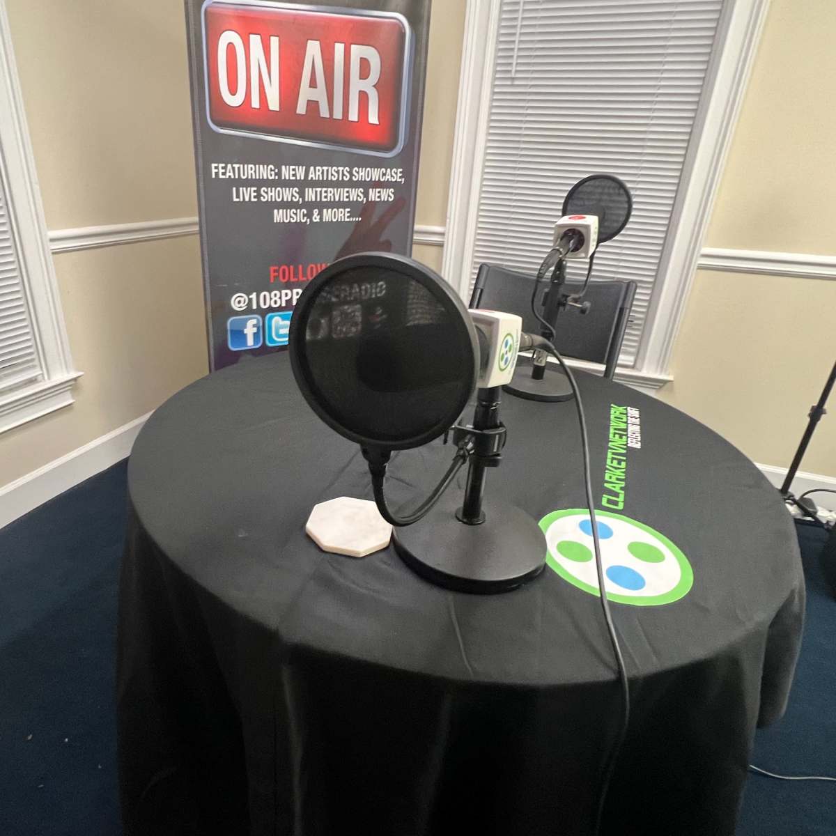 Near Perimeter Mall - Studio, Podcast, and Filming in Atlanta Image in Sandy Springs, Atlanta, GA