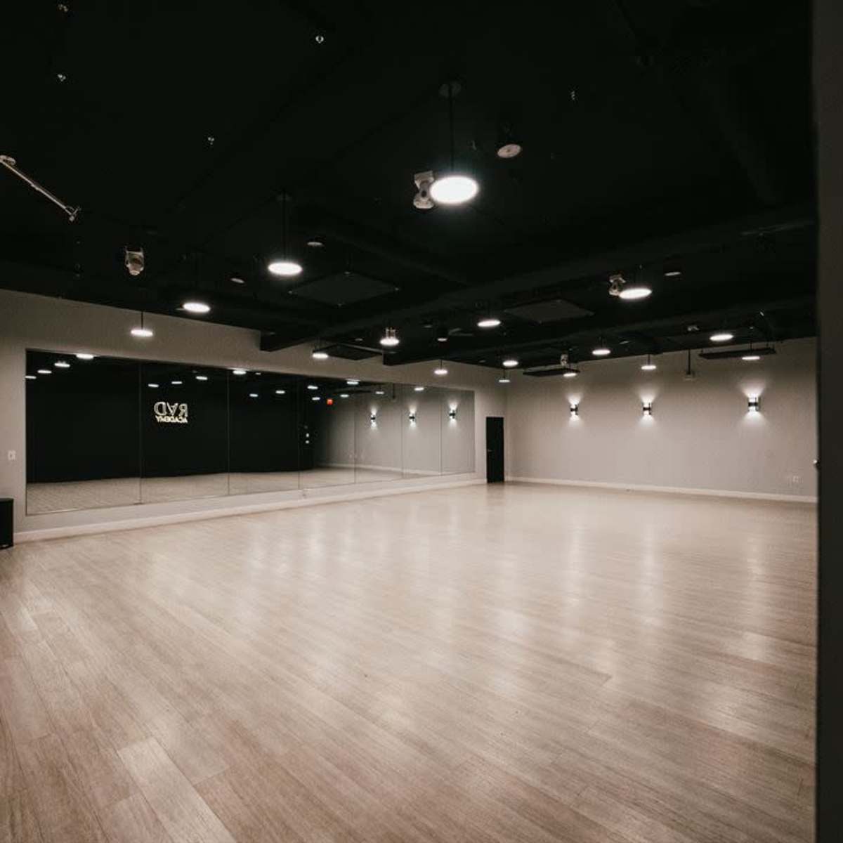 Versatile Event Space with Modern Amenities in Canton Image in Canton Township, Canton, MI