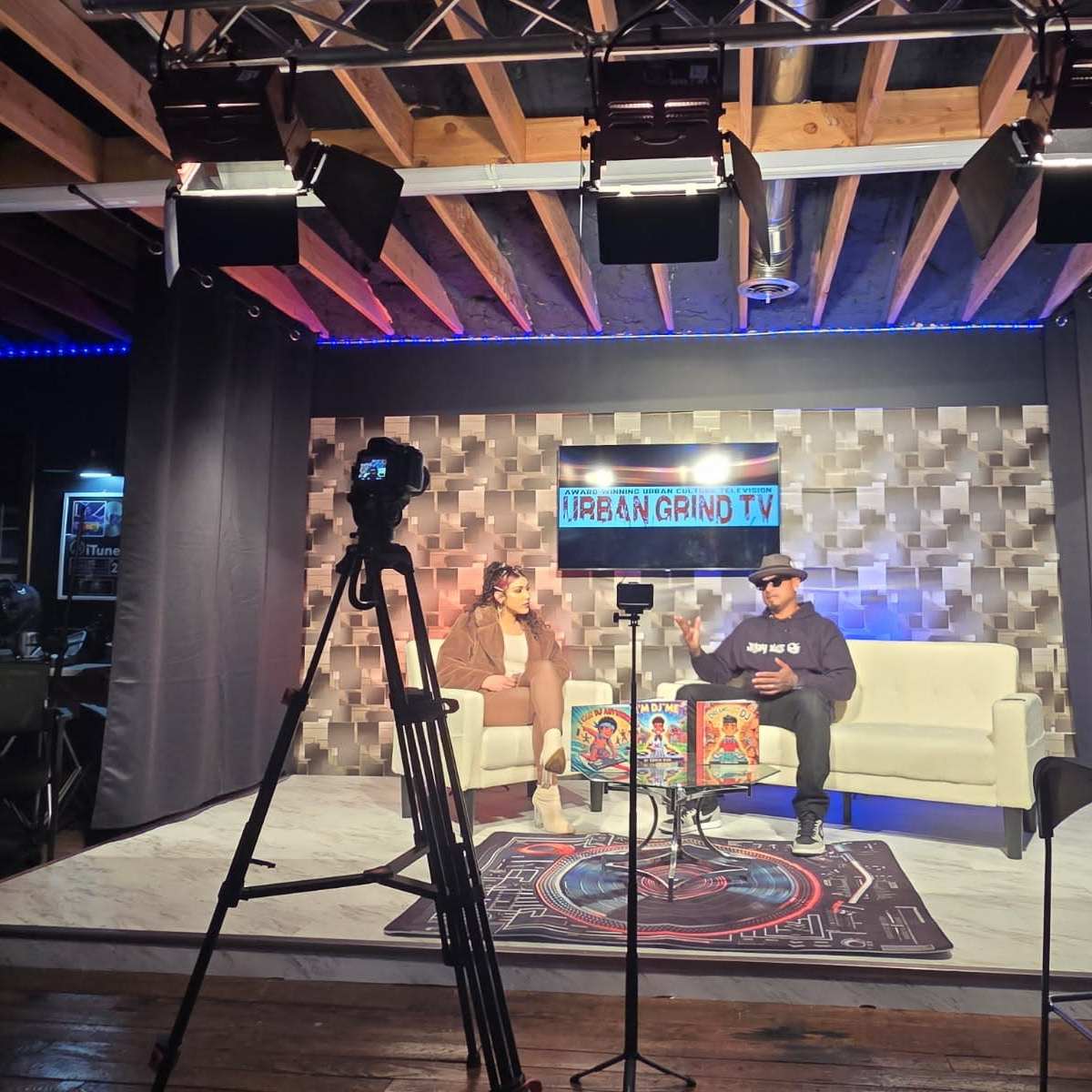 Professional Podcast & Photography Studio for Creators & Industry Professionals in Forest Park Image in Proviso Township, Forest Park, IL