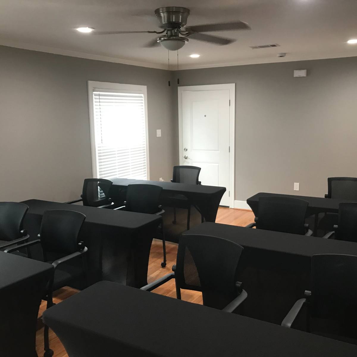 Museum District/Midtown/3rd Ward Training Room in Houston Image in Museum Park, Houston, TX