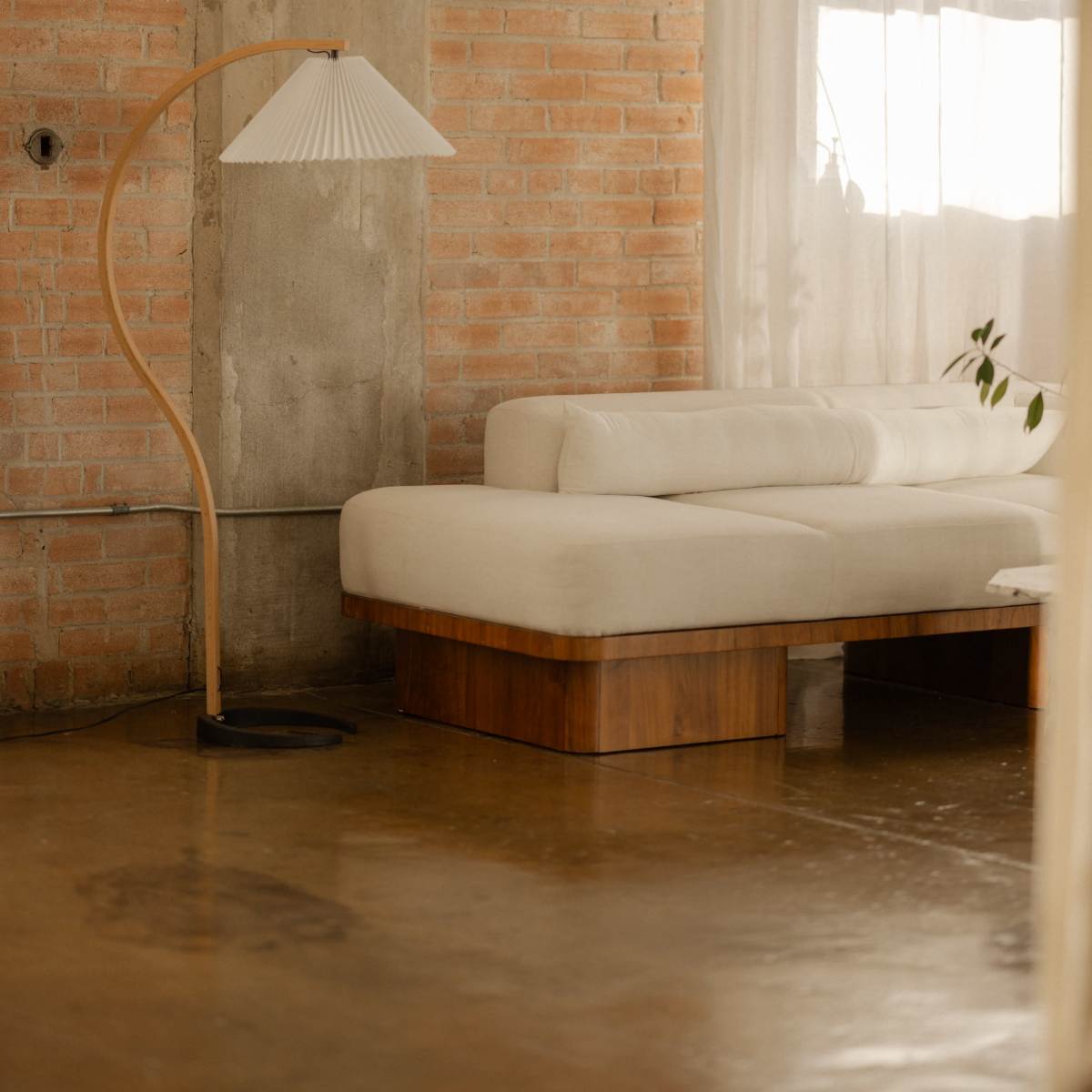 *SPRING PROMO* Light-Filled Design Wabi Sabi Loft in Dallas Image in Deep Ellum, Dallas, TX