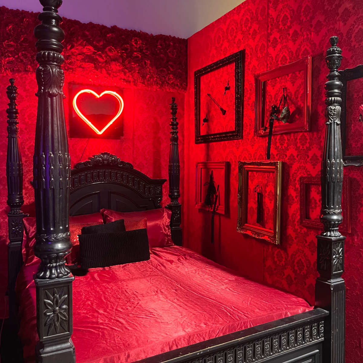Neon red room online