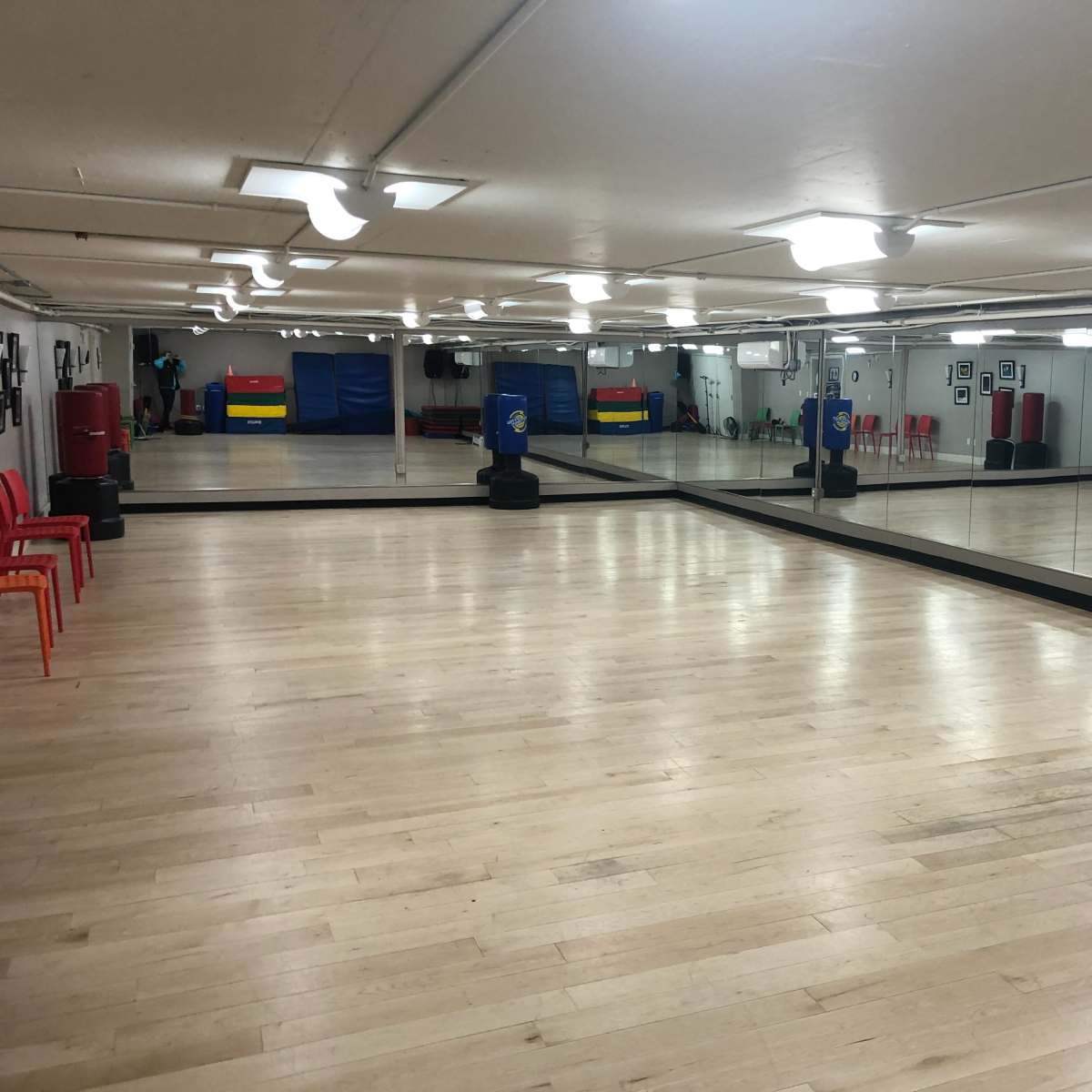 Suburban dance studio with ample work space! in Natick Image in Natick, Natick, MA