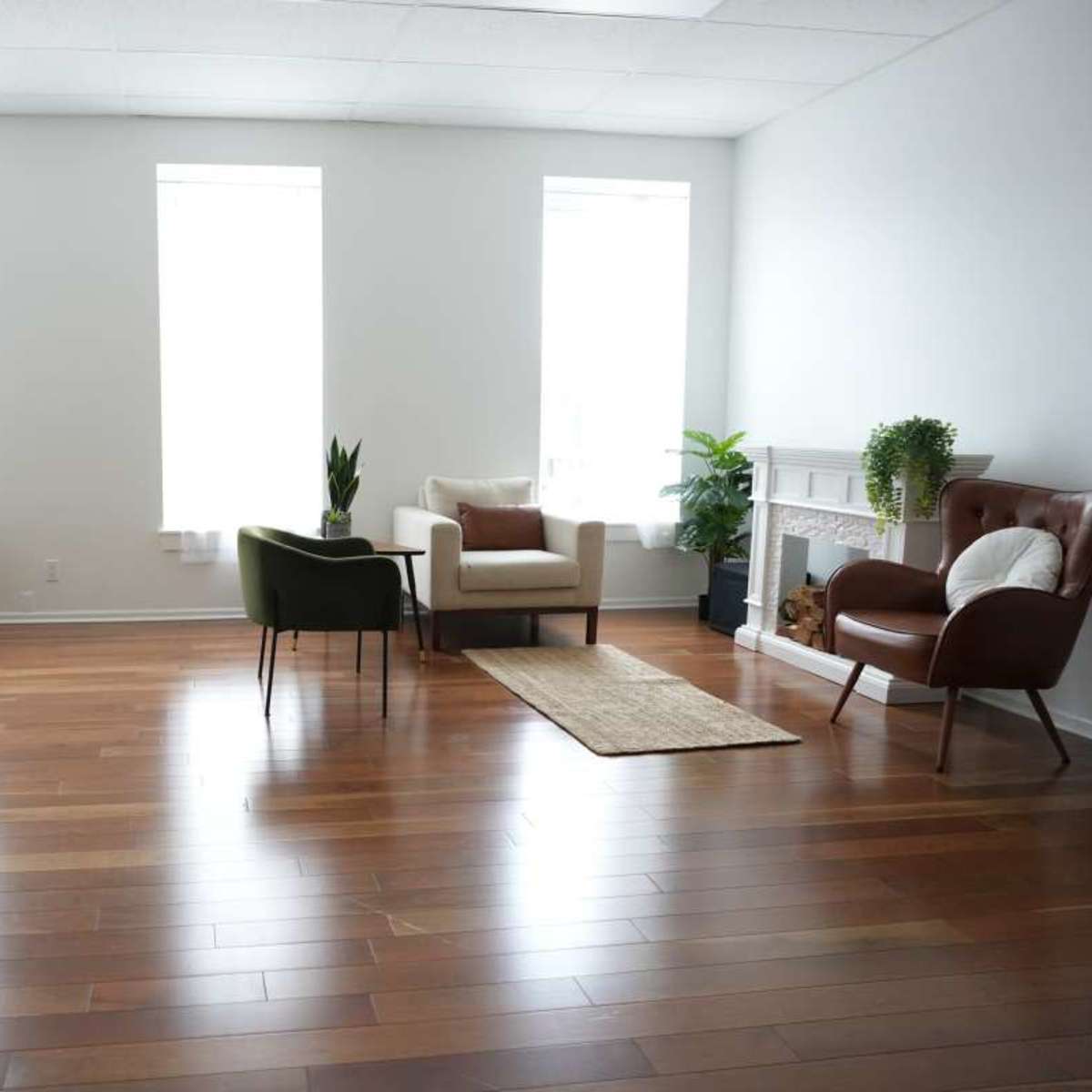 Dreamy Downtown Rochester Natural Light Studio in Rochester Image in Rochester, Rochester, MI