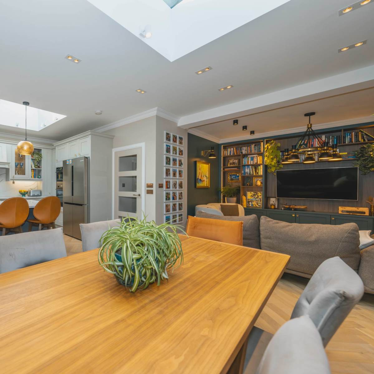 Luxury House with Garden in Hampstead  Photo/Video Location Full of Natural Light in London in London Image in London, London, ENG