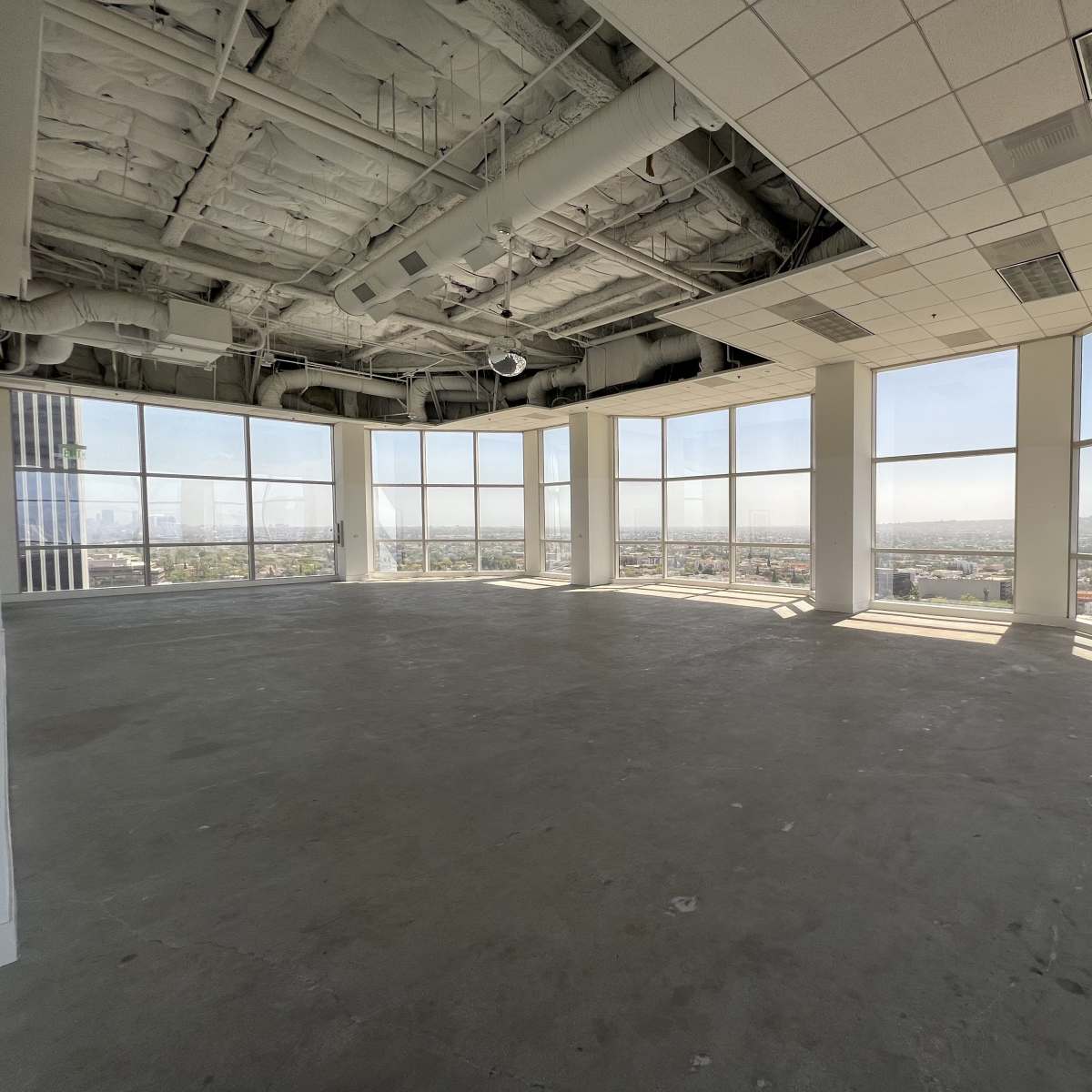 Penthouse Event Space in West Hollywood with 360 Degrees Views (Fairfax & Wilshire) in West Hollywood Image in Central LA, West Hollywood, CA