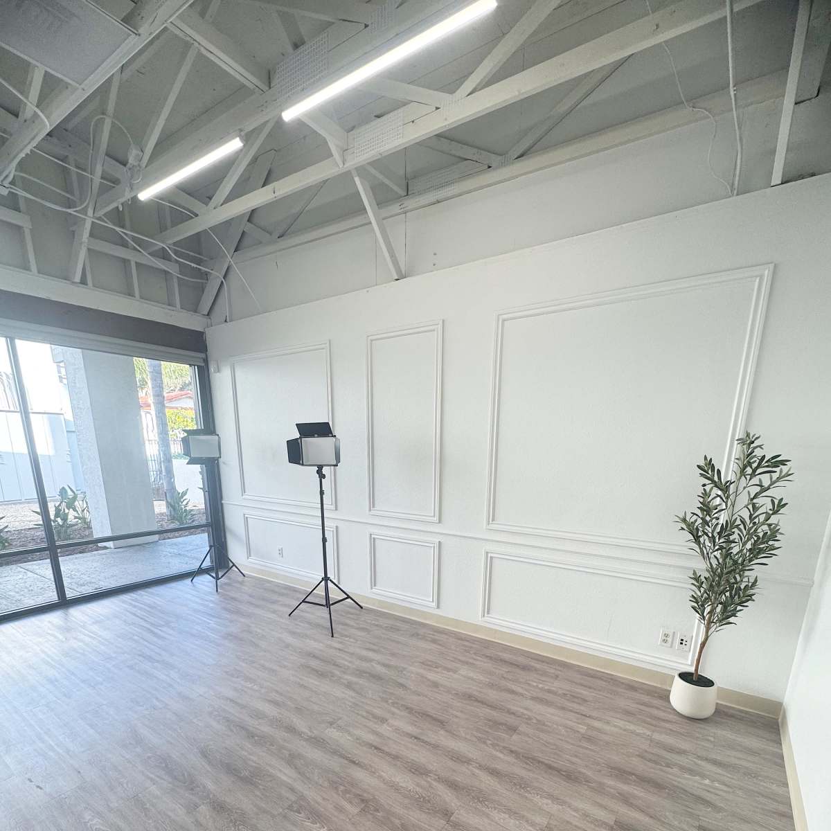 Luxury Facial Studio with Professional Photoshoot Space in Solana Beach Image in Solana Beach, Solana Beach, CA