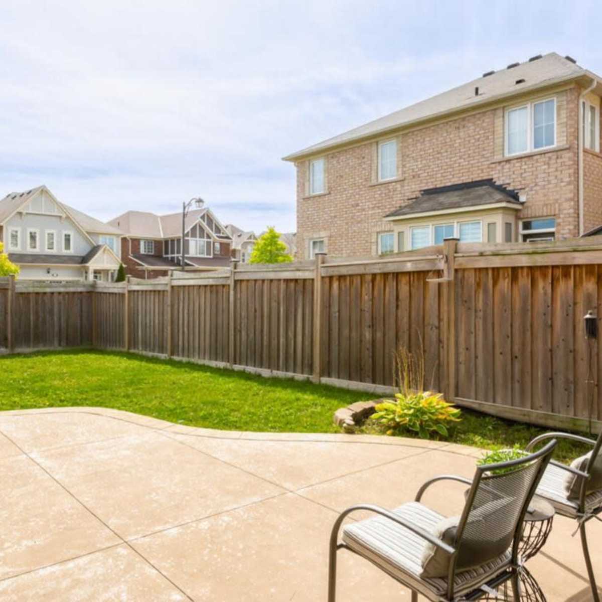 Modern, Classic and Cozy Family Home in Toronto - A film makers dream in Milton Image in Willmott, Milton, ON