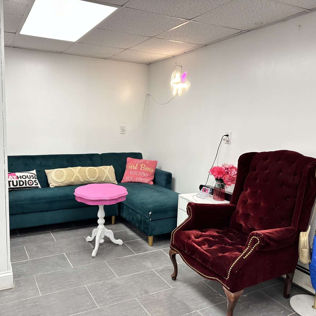 Industrial Studio Space with Great Lighting in Hamden Image in Hamden, Hamden, CT