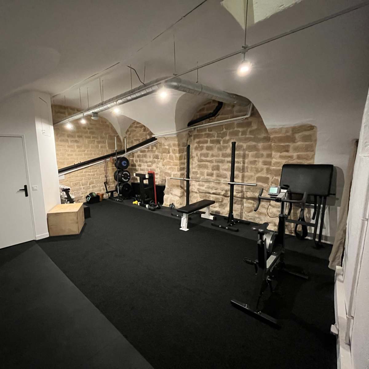 Salle de sport avec accueil café dans le quartier du Sentier in Paris Image in Sentier, Paris, 