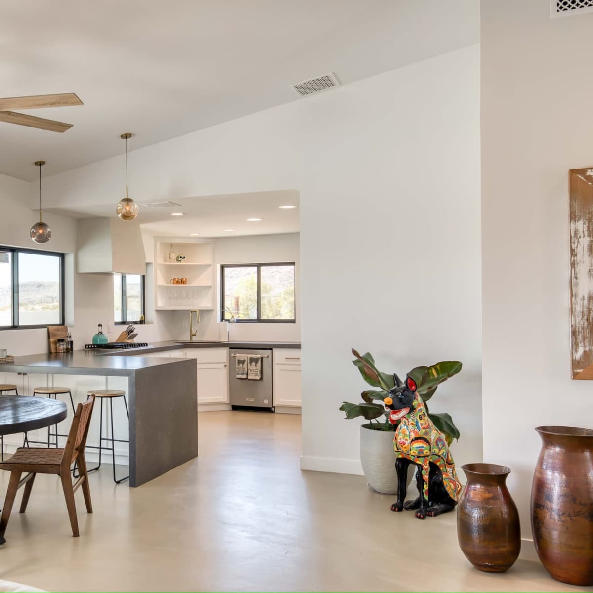 Desert Villa on 5 acres with pool and spa and mountain/desert views in Joshua tree Image in , Joshua tree, CA