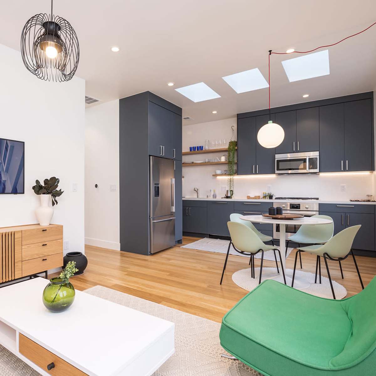 30 Jaw-Dropping Skylights That Flood Homes with Natural Light