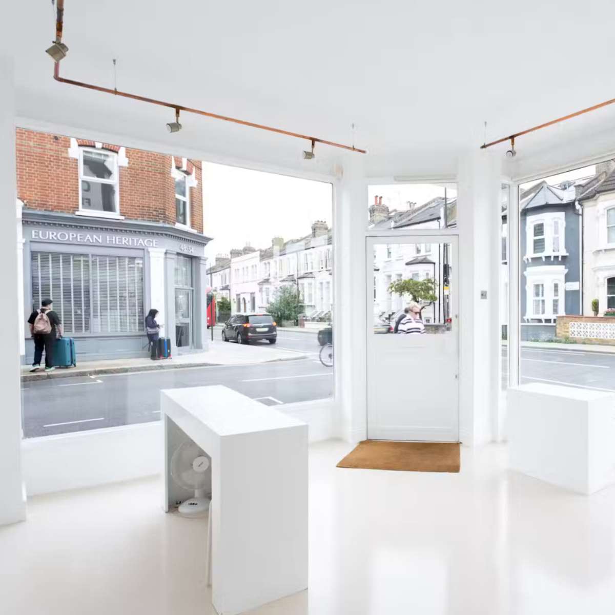 Elegant Gallery Space, Fulham in London Image in Fulham, London, ENG