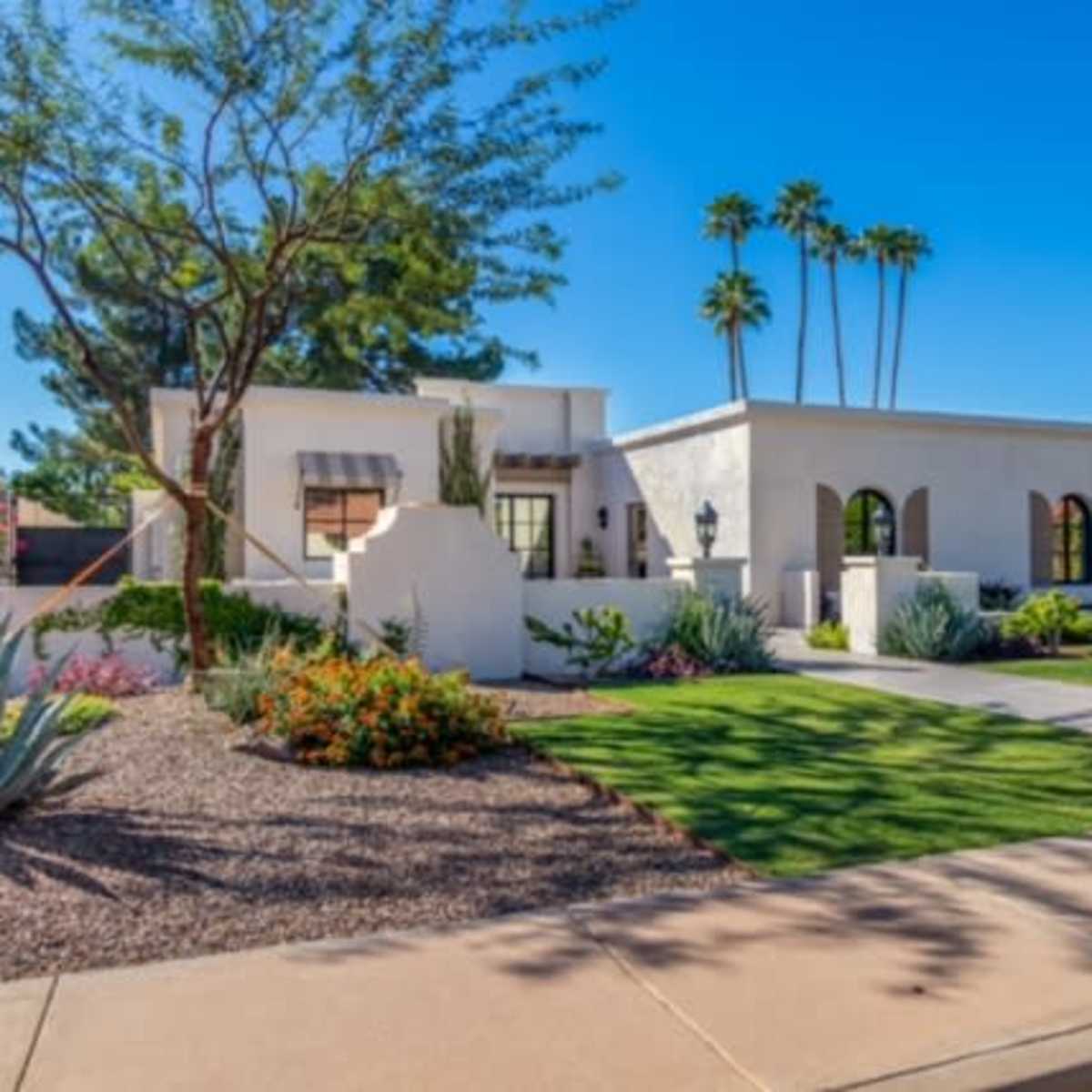 Charming Modern Spanish Villa, recently renovated-spacious and comfortable in Mesa Image in Mesa, Mesa, AZ
