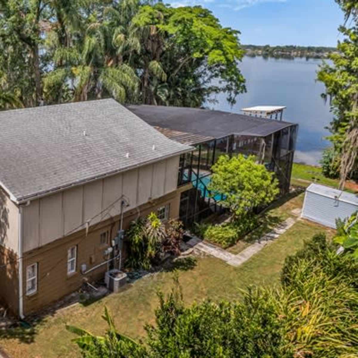 Lakefront Main House in Orlando Image in , Orlando, FL