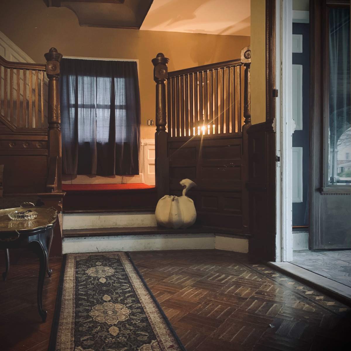 kleen VICTORIAN PARLOUR photo STUDIO & video PRODUCTION SPACE in brooklyn Image in Flatbush, brooklyn, NY