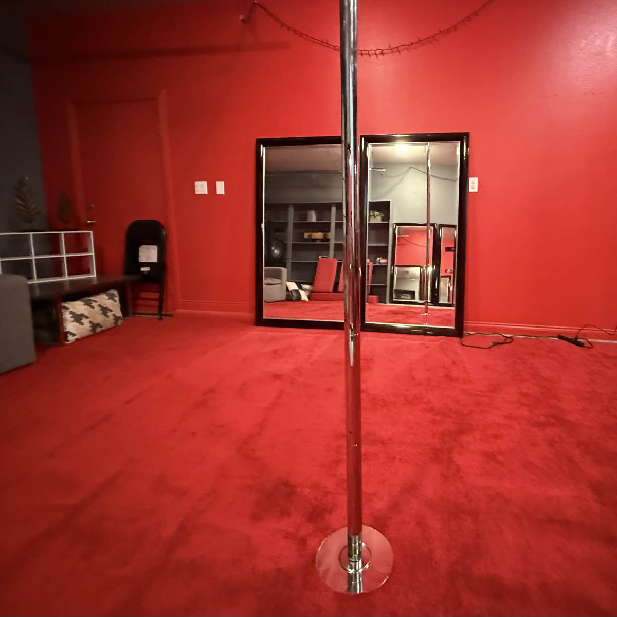 Creative Filming Space w multiple set options in Las Vegas and parking in Las Vegas Image in Paradise, Las Vegas, NV