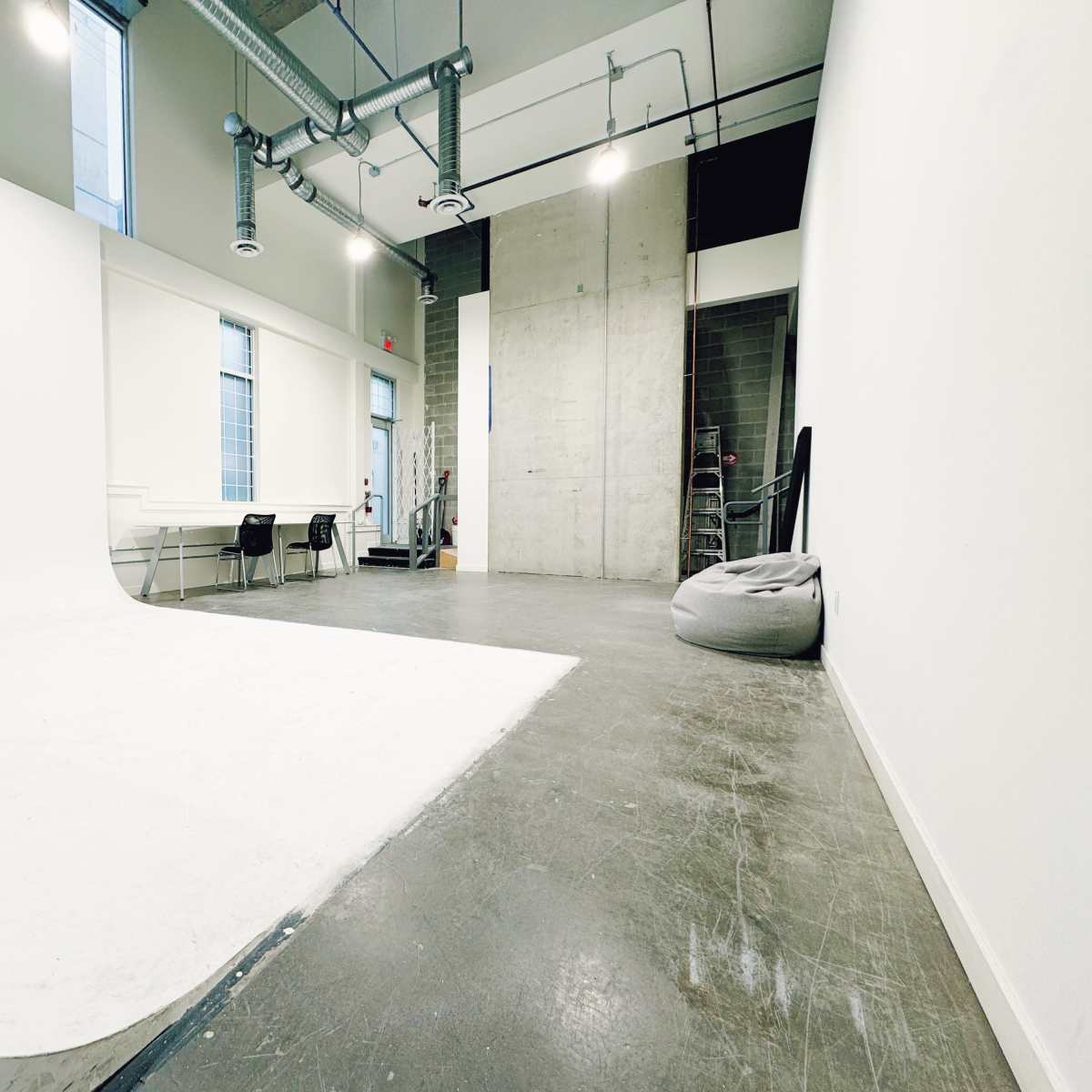 Big and Open, Stylish Industrial Studio in Vancouver Image in Central Vancouver, Vancouver, BC