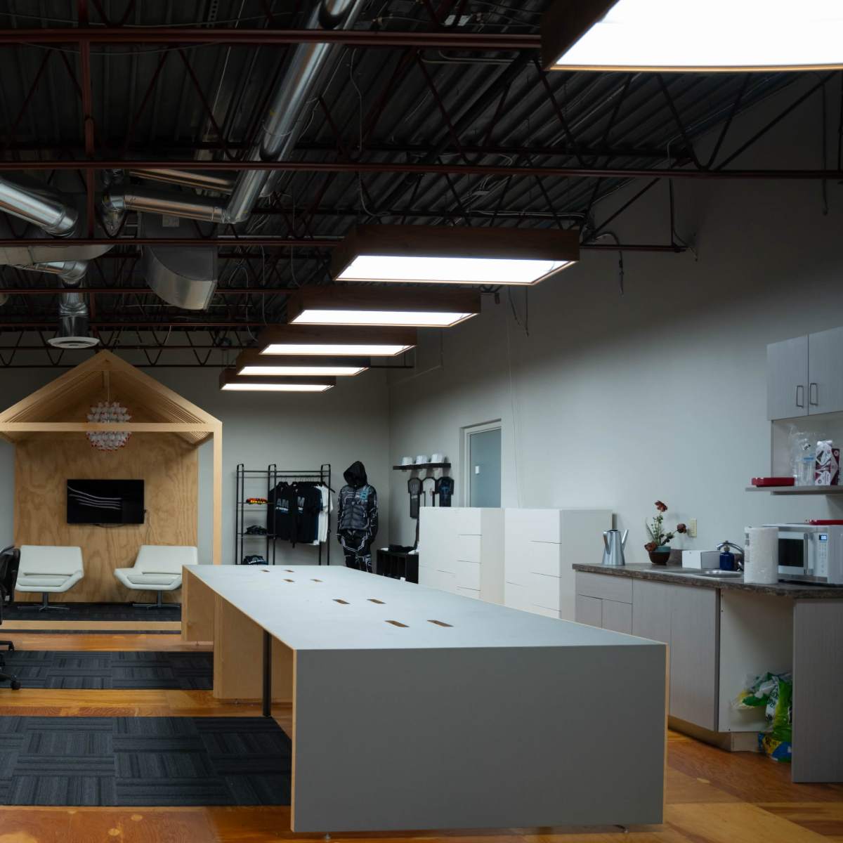 Creative Photography & Video Studio in St.Paul Image in Thomas - Dale, St.Paul, MN
