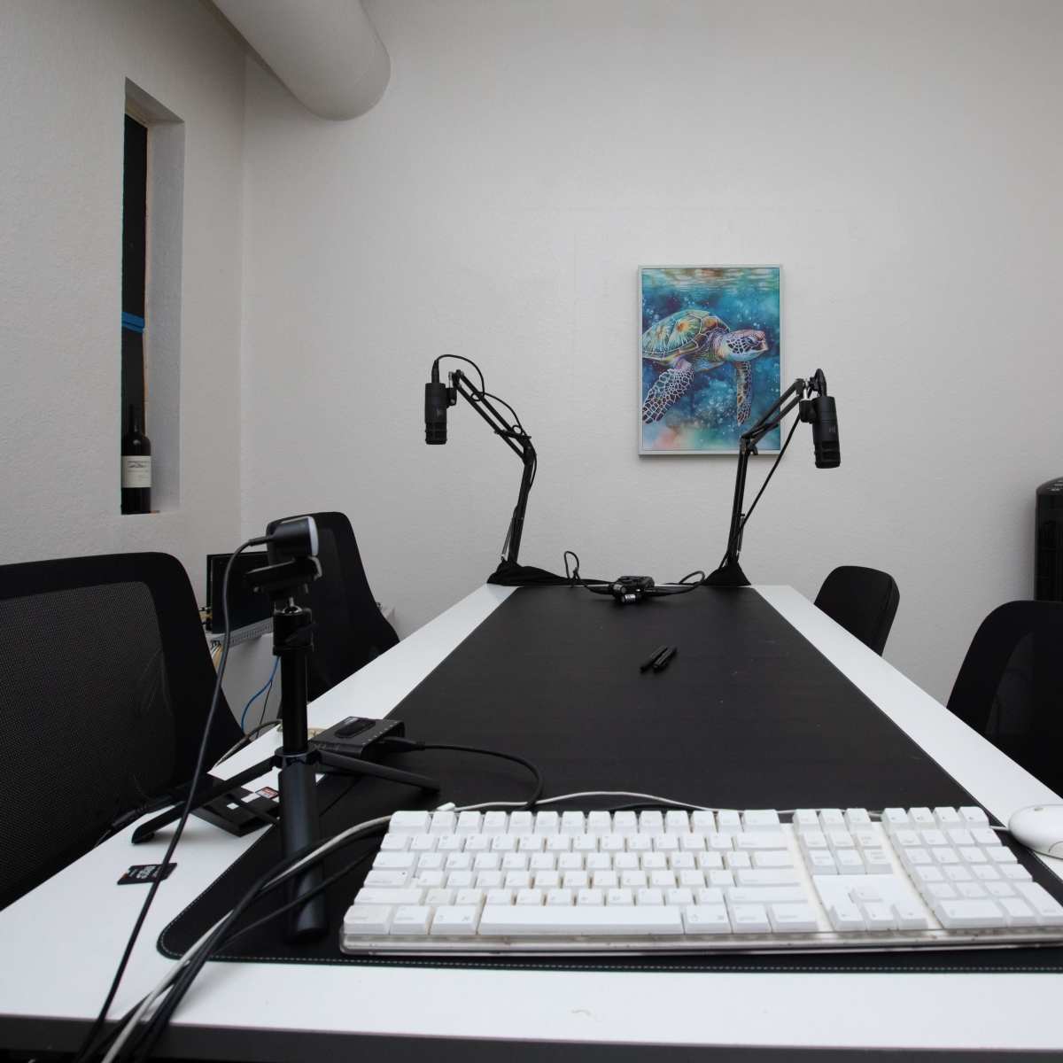 Fifth Avenue Studio Space in St. Petersburg Image in United Central, St. Petersburg, FL