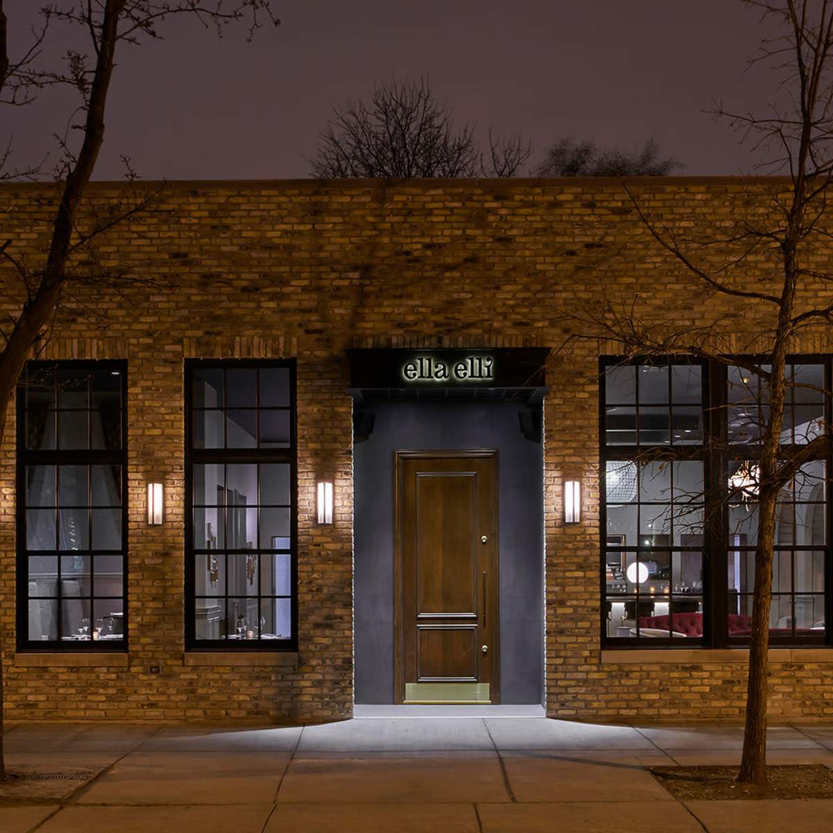 Downtown Bar, Lounge, Intimate Space, Date Night, Wine Bar, Charming Neighborhood, Inviting Atmosphere, Wine tasting, Girls Night, Product Showcase, Product Demo in Chicago Image in Lake View, Chicago, IL