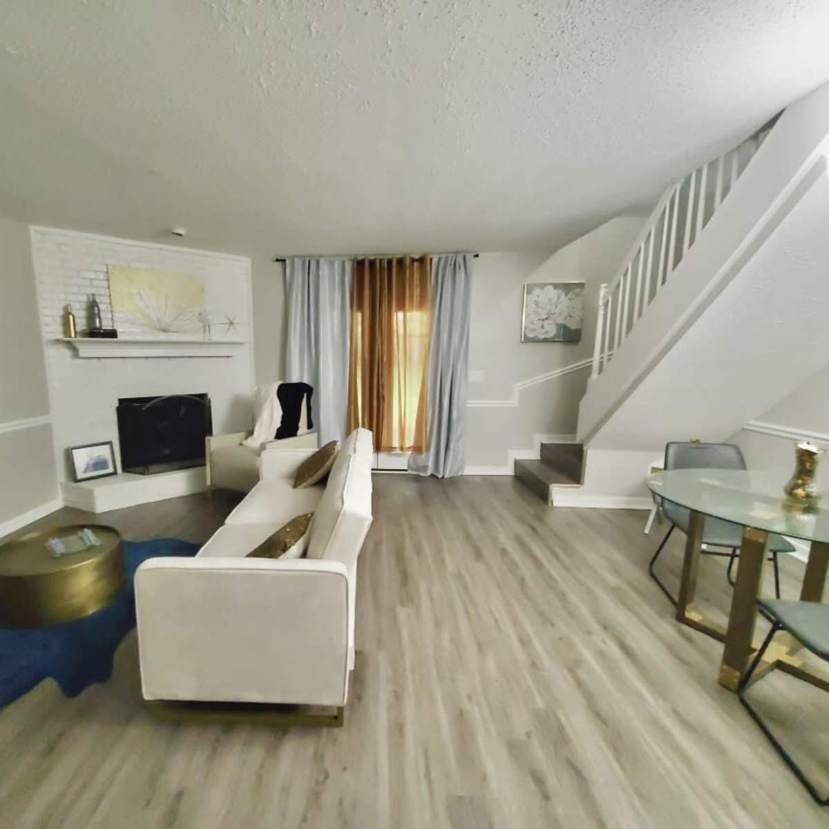 Luxury Designer Townhouse, Jackson, MS | Production | Peerspace
