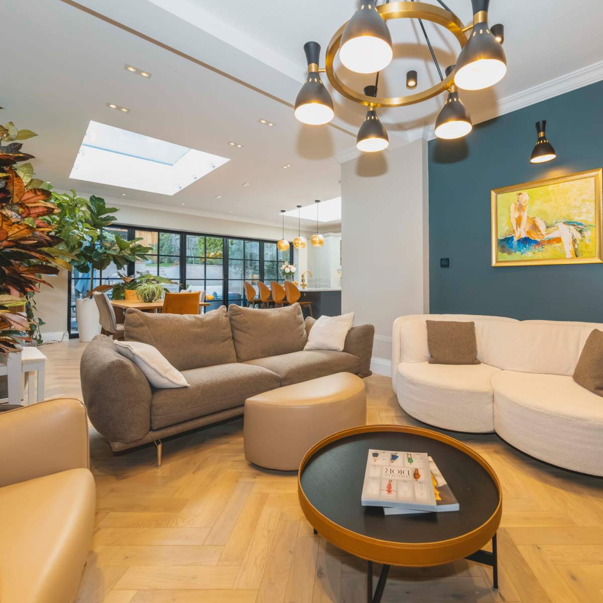 Luxury House with Garden in Hampstead  Photo/Video Location Full of Natural Light in London in London Image in London, London, ENG