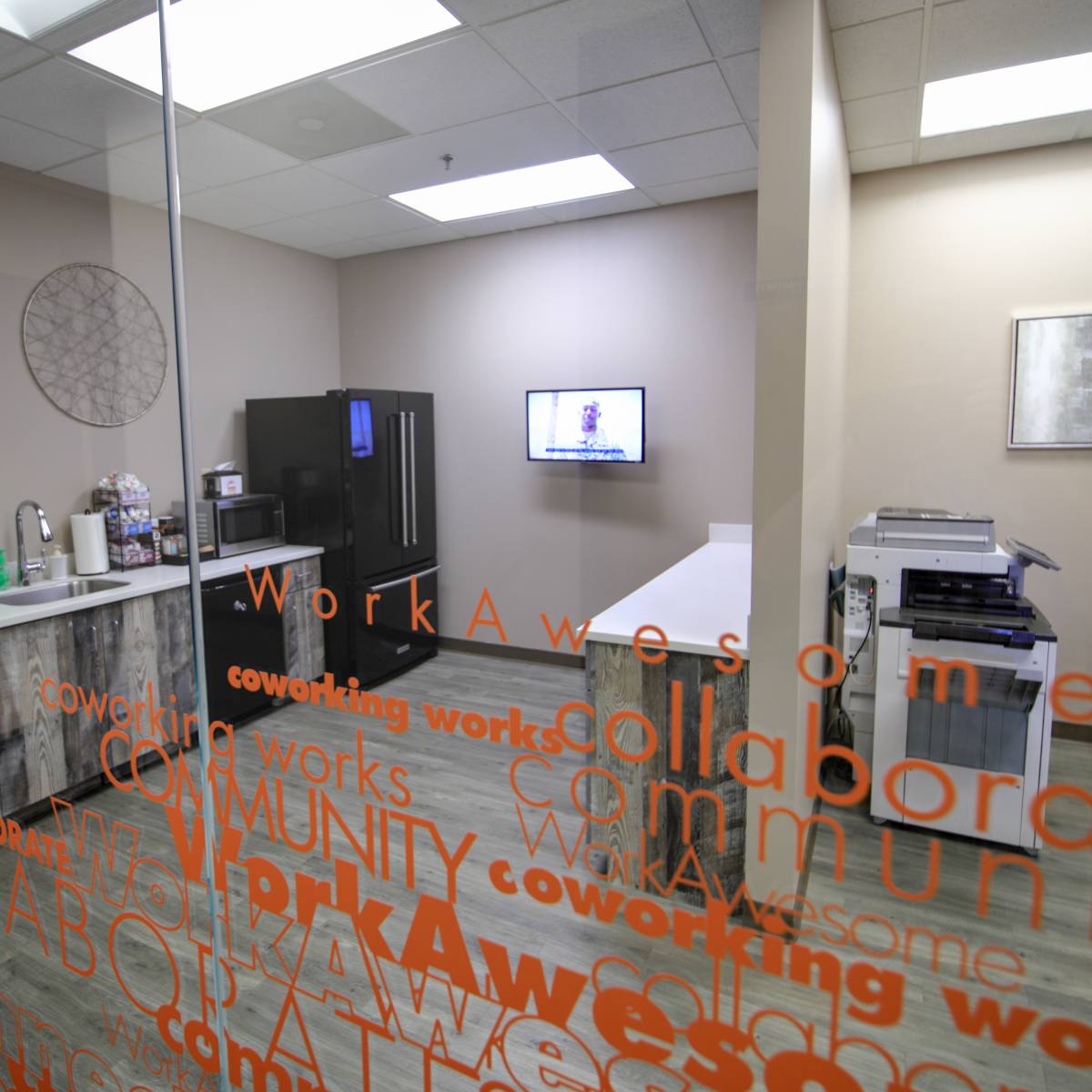 6 Person Conference Room w/ TV & Whiteboard in St Louis Park Image in Blackstone, St Louis Park, MN