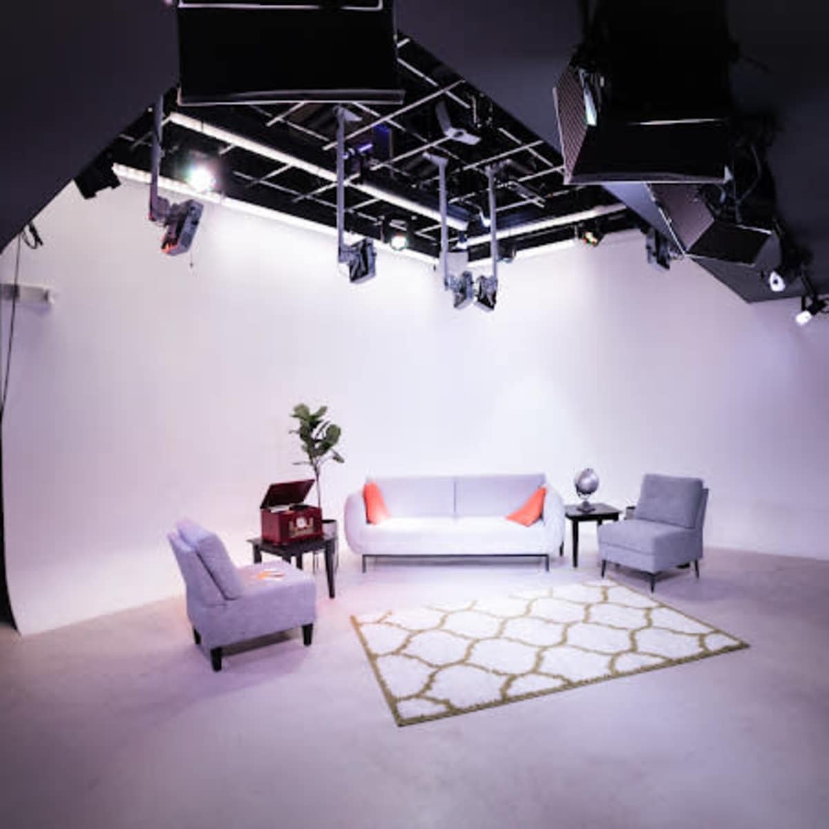 Premier Content Creation Hub, Palm Desert, CA Event Peerspace