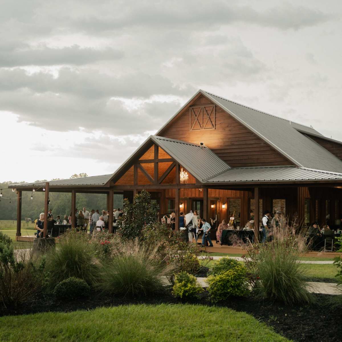 Rustic Elegance, New Waverly, TX Event Peerspace