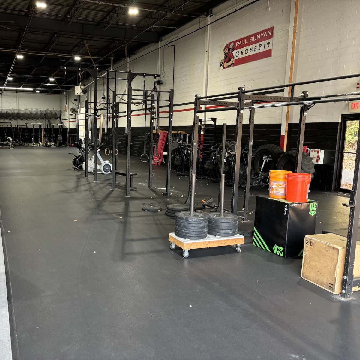 Spacious Industrial Warehouse CrossFit Gym in Newtown Square Image in Edgmont Township, Newtown Square, PA