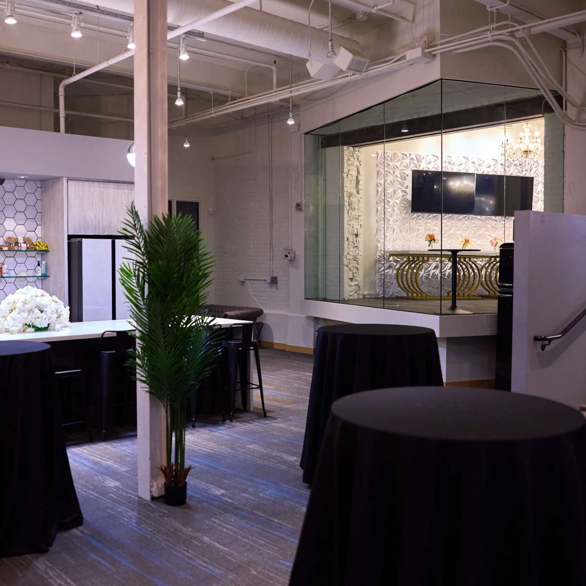 The Luxe at Harmon by BBE - Lower Level Space in Minneapolis Image in Downtown West, Minneapolis, MN